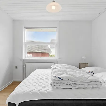 3 Bedroom Stunning In *